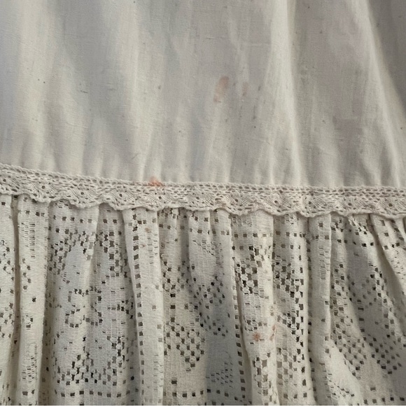 Authentic 1970s Vintage Gunne Sax Lace Embroidered Rose Prairie Dress - Picture 8 of 17